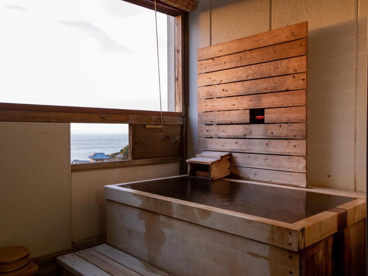 Hotel Tenzankaku Kaiyutei Shirahama Exterior photo